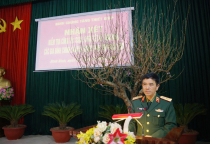 Binh chủng Tăng thiết giáp kiểm tra công tác sẵn sàng chiến đấu, chúc tết và tặng quà các gia đình chính sách tại Lữ đoàn Tăng thiết giáp 202