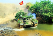 Cán bộ, chiến sĩ Binh chủng Tăng thiết giáp giữ vững và phát huy “bản lĩnh, tinh thần thép” trong tình hình mới