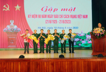 Binh chủng Tăng thiết giáp gặp mặt các cơ quan báo chí nhân dịp kỷ niệm 98 năm Ngày Báo chí Cách mạng Việt Nam