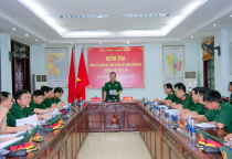 Bộ Tổng Tham mưu kiểm tra công tác giáo dục, đào tạo và xây dựng chính quy tại Trường Trung cấp Kỹ thuật Tăng thiết giáp