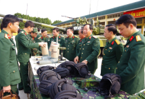 Lớp đào tạo dài hạn CH-TM chiến dịch, chiến lược khóa 12 Học viện Quốc phòng học tập, nghiên cứu thực tế tại Lữ đoàn xe tăng 201