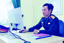 Thiếu tá Trần Văn Bình, học Bác bằng sự nỗ lực, sáng tạo trong công tác giảng dạy