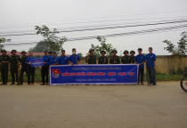 Lữ đoàn xe tăng 201 làm công tác dân vận trong diễn tập vòng tổng hợp