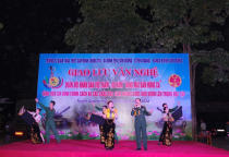 “Quân đội nhân dân Việt Nam - 80 năm vang mãi bản hùng ca” thấm đậm “Nghĩa tình quân dân” trong diễn tập cho Học viên khóa 46 Trường Sĩ quan Tăng thiết giáp