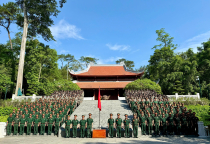 Hành trình tri ân của những người lính thép tại Khu di tích K9