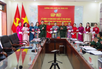 Xưởng Sửa chữa xe tăng X32  tổ chức gặp mặt Phụ nữ nhân ngày 8/3