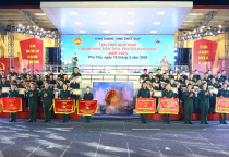 Binh chủng Tăng thiết giáp tổ chức Chương trình tôn vinh điển hình thanh niên tiên tiến, phụ nữ đảm đang năm 2025