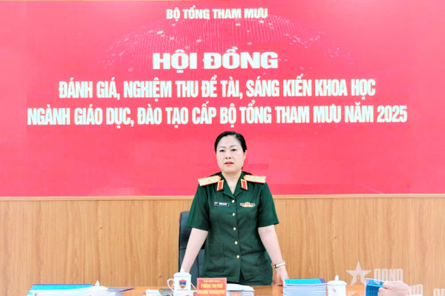 Trường Trung cấp Kỹ thuật Tăng thiết giáp phục vụ Hội đồng khoa học cấp Bộ Tổng Tham mưu nghiệm thu đề tài, sáng kiến ngành giáo dục và đào tạo 