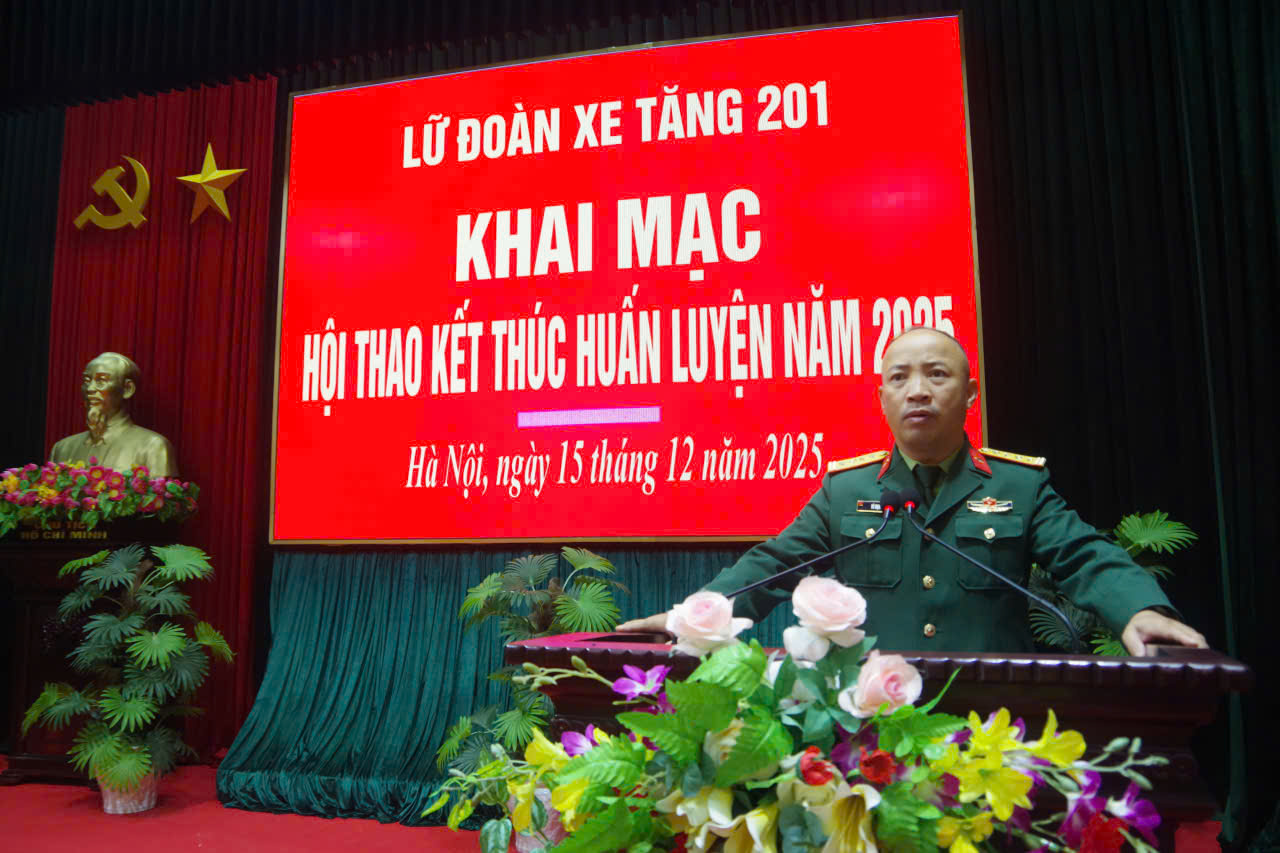 Lữ đoàn xe tăng 201 tổ chức Hội thao kết thúc huấn luyện năm 2025