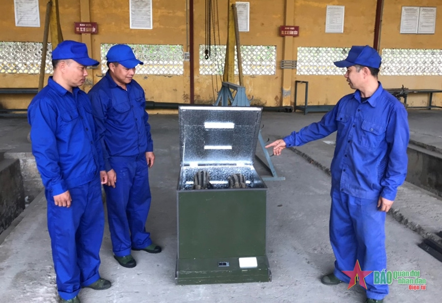 Hành trình sáng tạo - Sáng kiến bảo quản thiết bị điện trên xe tăng, xe thiết giáp