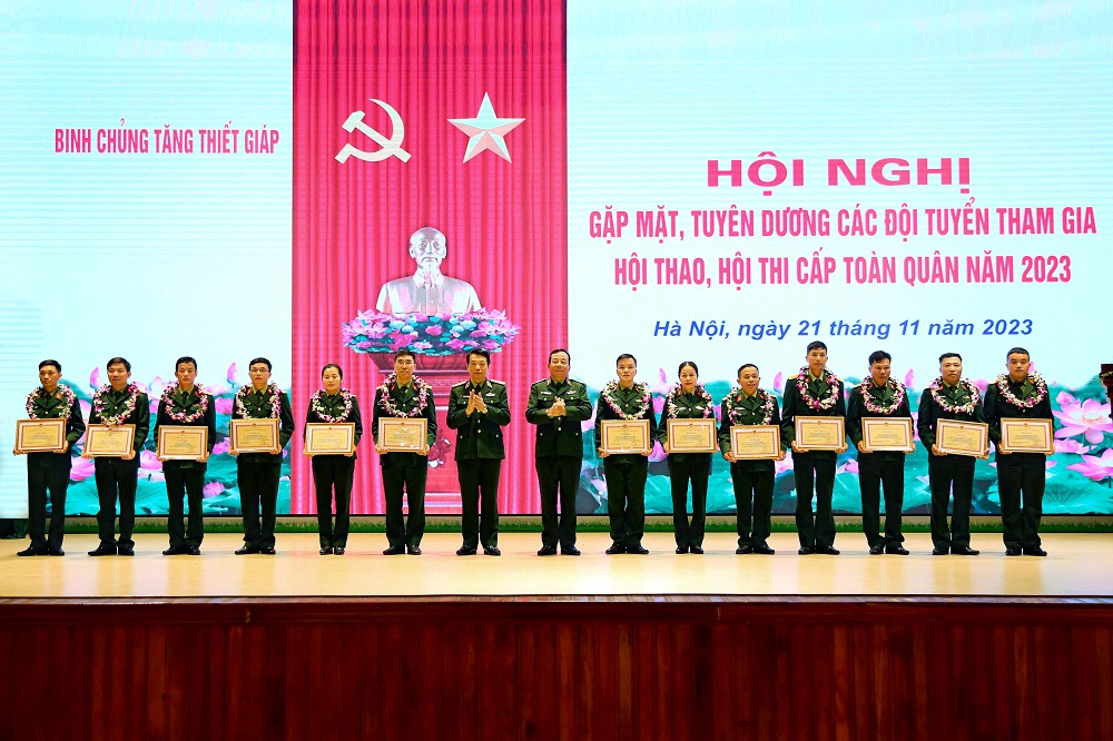 Gặp mặt, tuyên dương các đội tuyển tham gia hội thao, hội thi cấp toàn quân năm 2023
