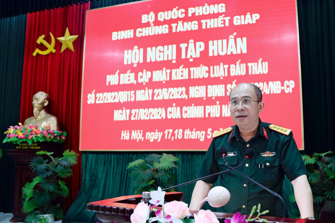 Binh chủng Tăng thiết giáp tổ chức tập huấn Luật Đấu thầu 2023 và Nghị định số 24/2024/NĐ-CP của Chính phủ
