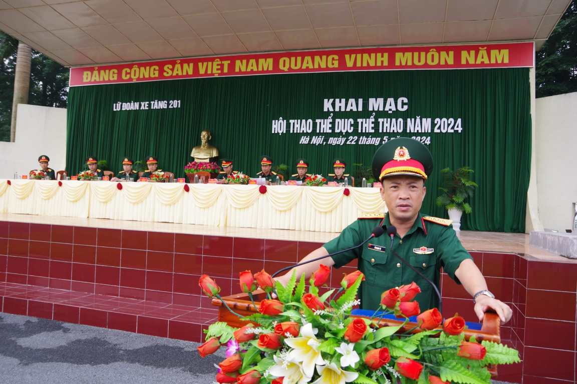 Lữ đoàn xe tăng 201 khai mạc Hội thao Thể dục, thể thao năm 2024