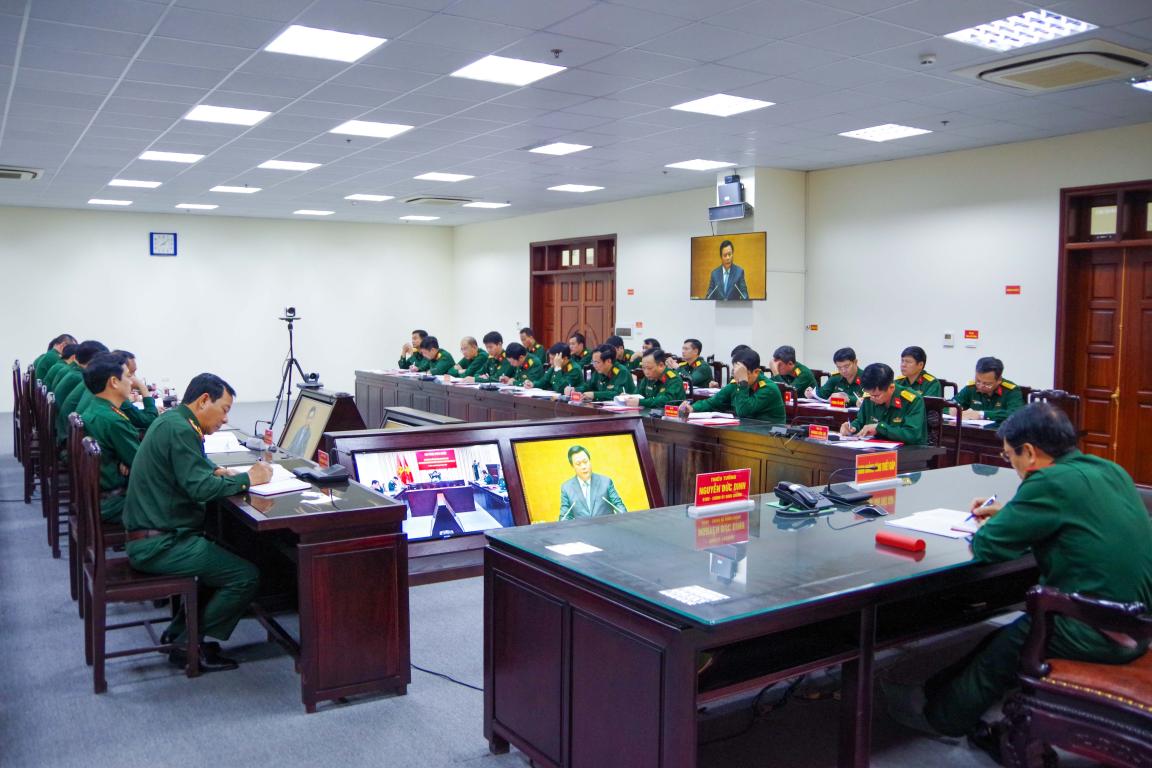 Tham gia Hội nghị toàn quốc quán triệt, triển khai thực hiện Nghị quyết Hội nghị lần thứ mười Ban Chấp hành Trung ương Đảng khóa XIII