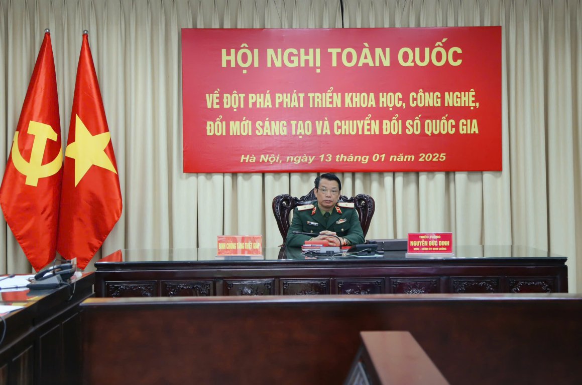 Tham gia Hội nghị trực tuyến toàn quốc về đột phá phát triển khoa học, công nghệ, đổi mới sáng tạo và chuyển đổi số quốc gia