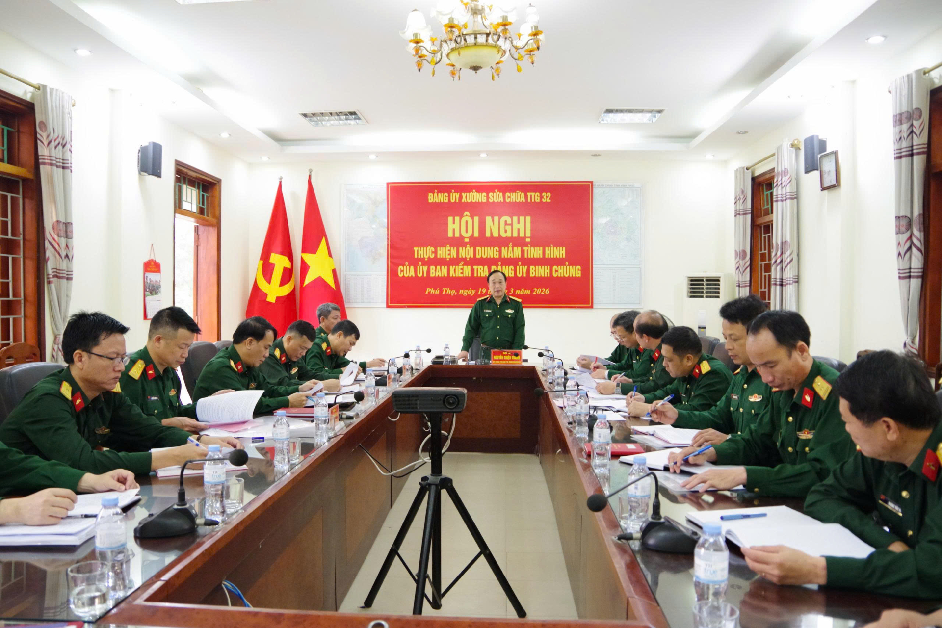 Ủy ban kiểm tra Đảng ủy Binh chủng  làm việc tại Đảng ủy Xưởng sửa chữa Tăng thiết giáp 32