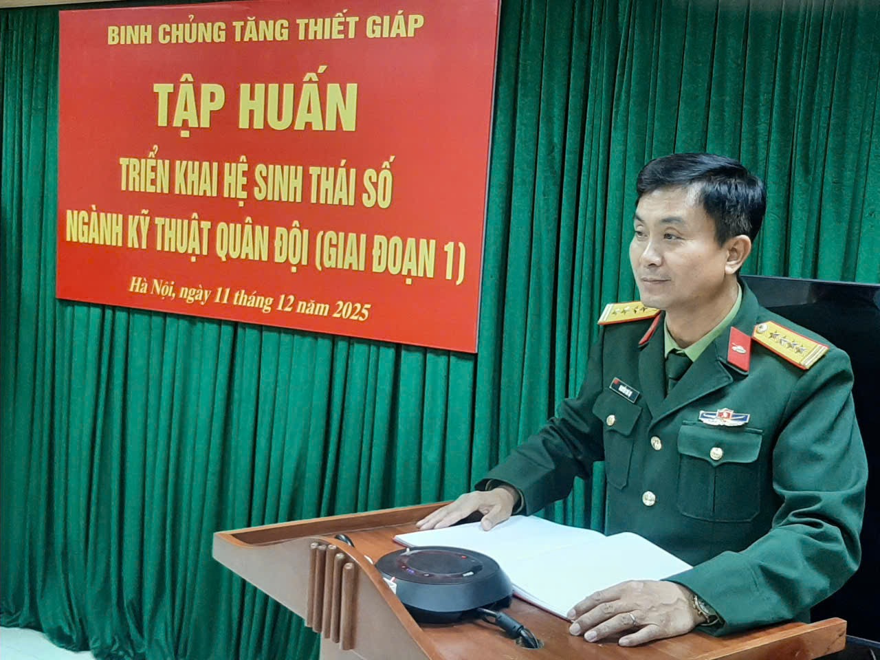 Binh chủng Tăng thiết giáp tổ chức tập huấn triển khai Hệ sinh thái số ngành Kỹ thuật Quân đội 