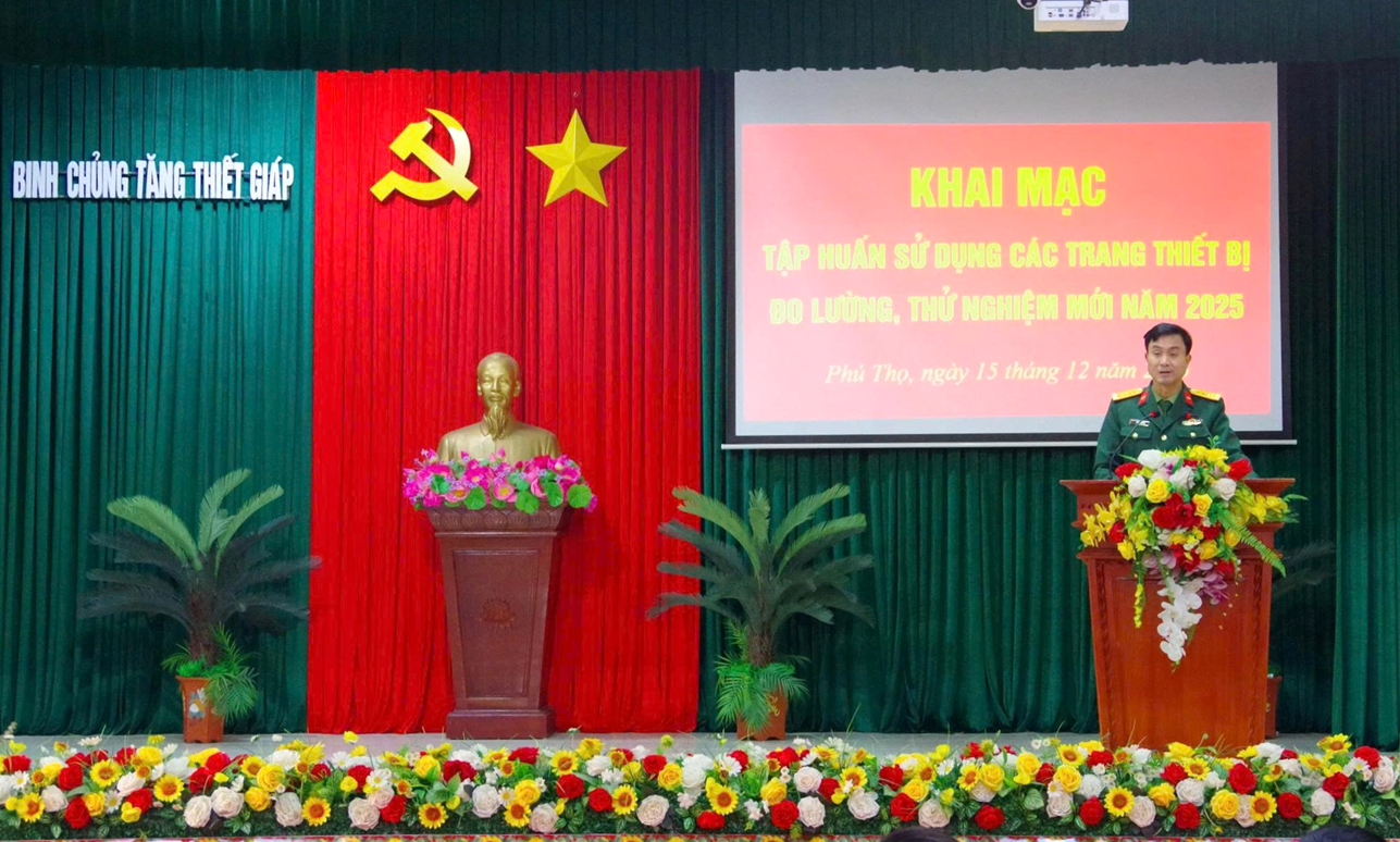 Binh chủng Tăng thiết giáp tổ chức tập huấn khai thác sử dụng các trang thiết bị đo lường, thử nghiệm mới mua sắm năm 2025