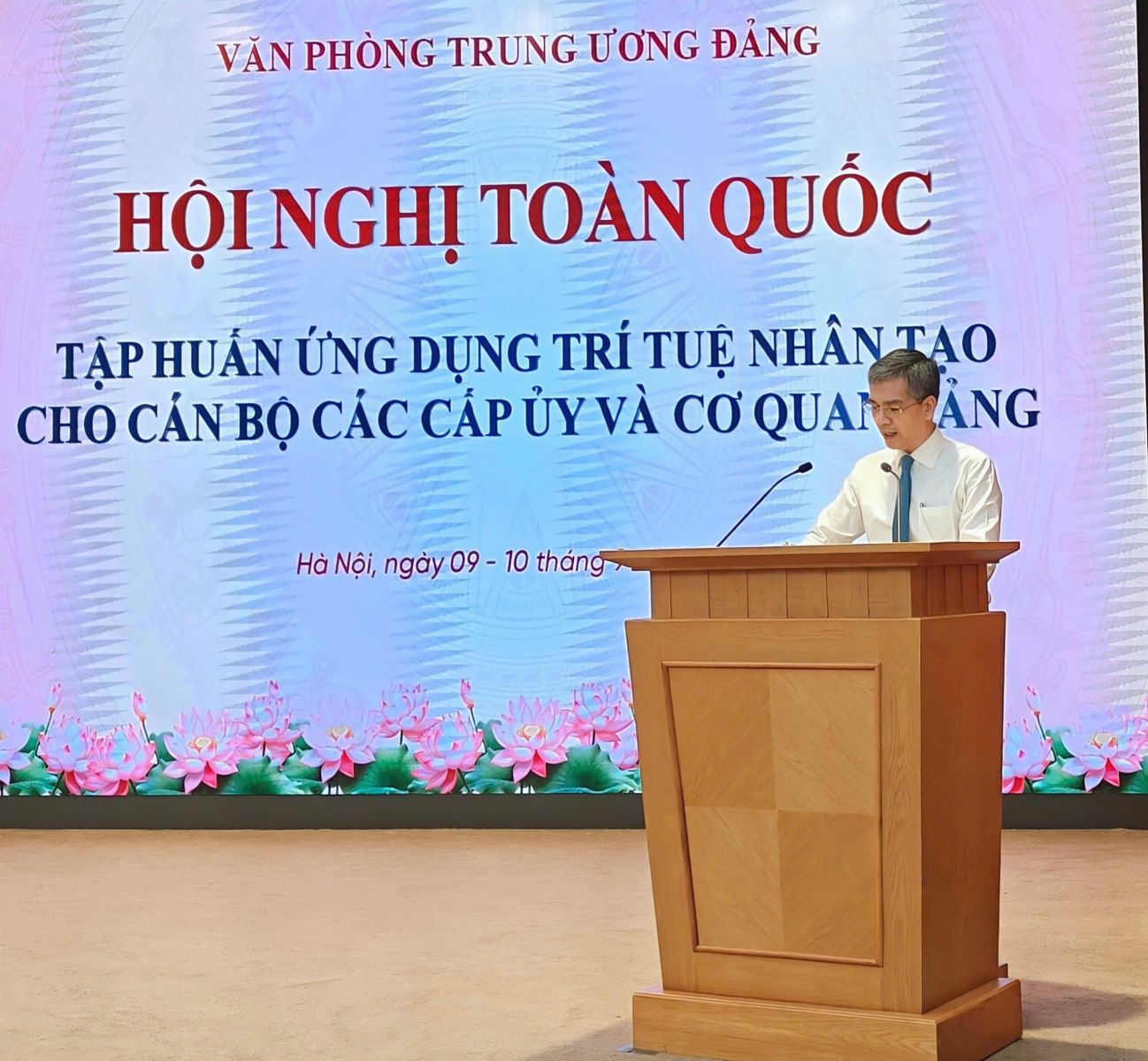 Tài liệu Tập huấn sử dụng trí tuệ nhân tạo cho cán bộ các cấp ủy và cơ quan đảng