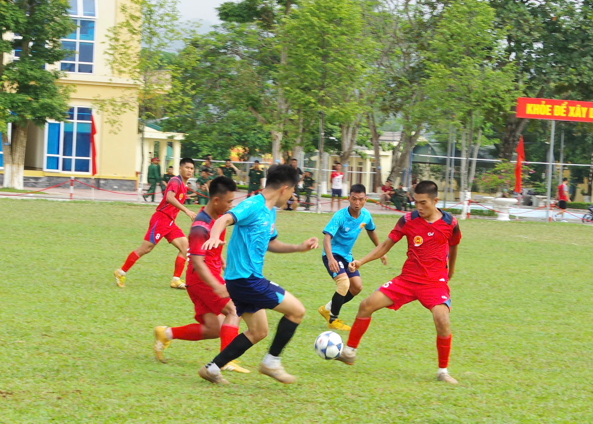 Sôi nổi khai mạc Hội thao Thể dục thể thao cấp Binh chủng năm 2025