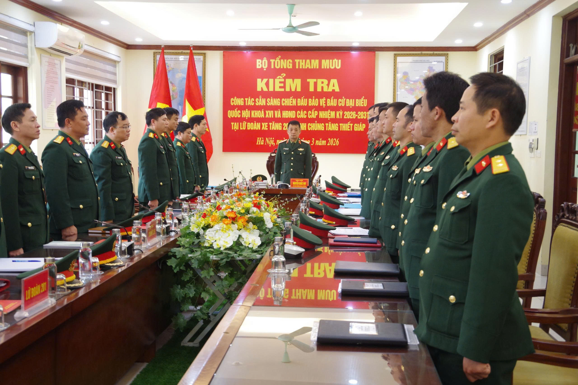 Đoàn công tác của Bộ tổng Tham mưu kiểm tra công tác SSCĐ bảo vệ bầu cử đại biểu quốc hội khoá XVI và đại biểu HĐND các cấp nhiệm kỳ 2026-2031 tại Lữ đoàn xe tăng 201