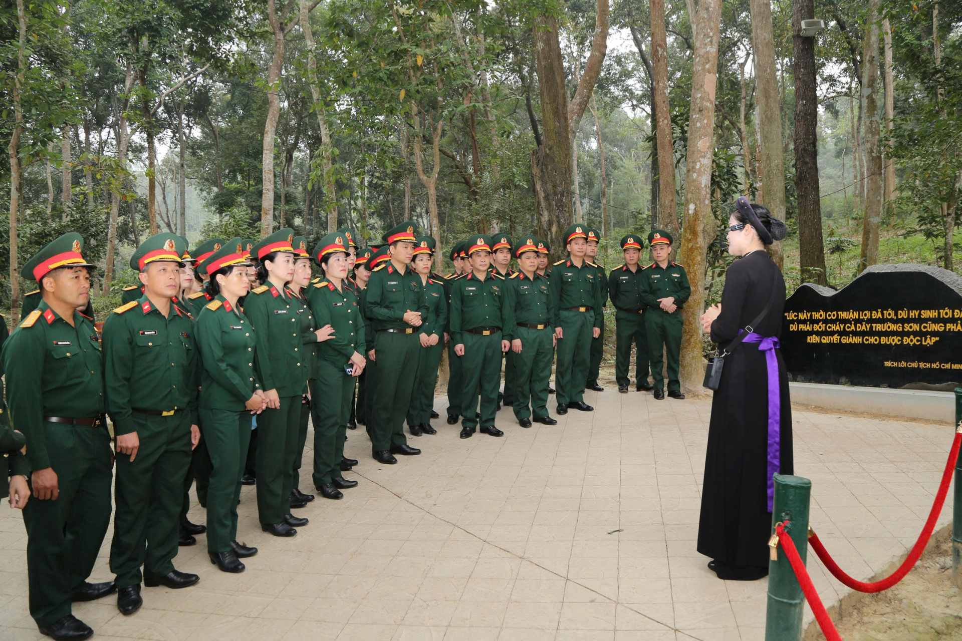 Binh chủng Tăng thiết giáp hành quân về nguồn - Viết tiếp bản hùng ca “Đã ra quân là đánh thắng”