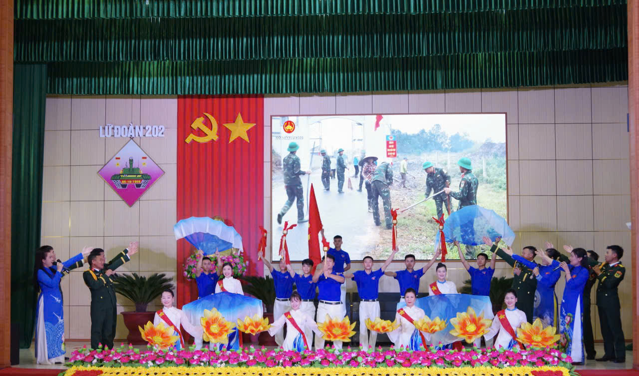 Lữ đoàn TTG 202 khai mạc Hội thi báo cáo viên giỏi; báo cáo viên, tuyên truyền viên pháp luật; Hội thi cán bộ đoàn giỏi và tuyên truyền viên trẻ năm 2026